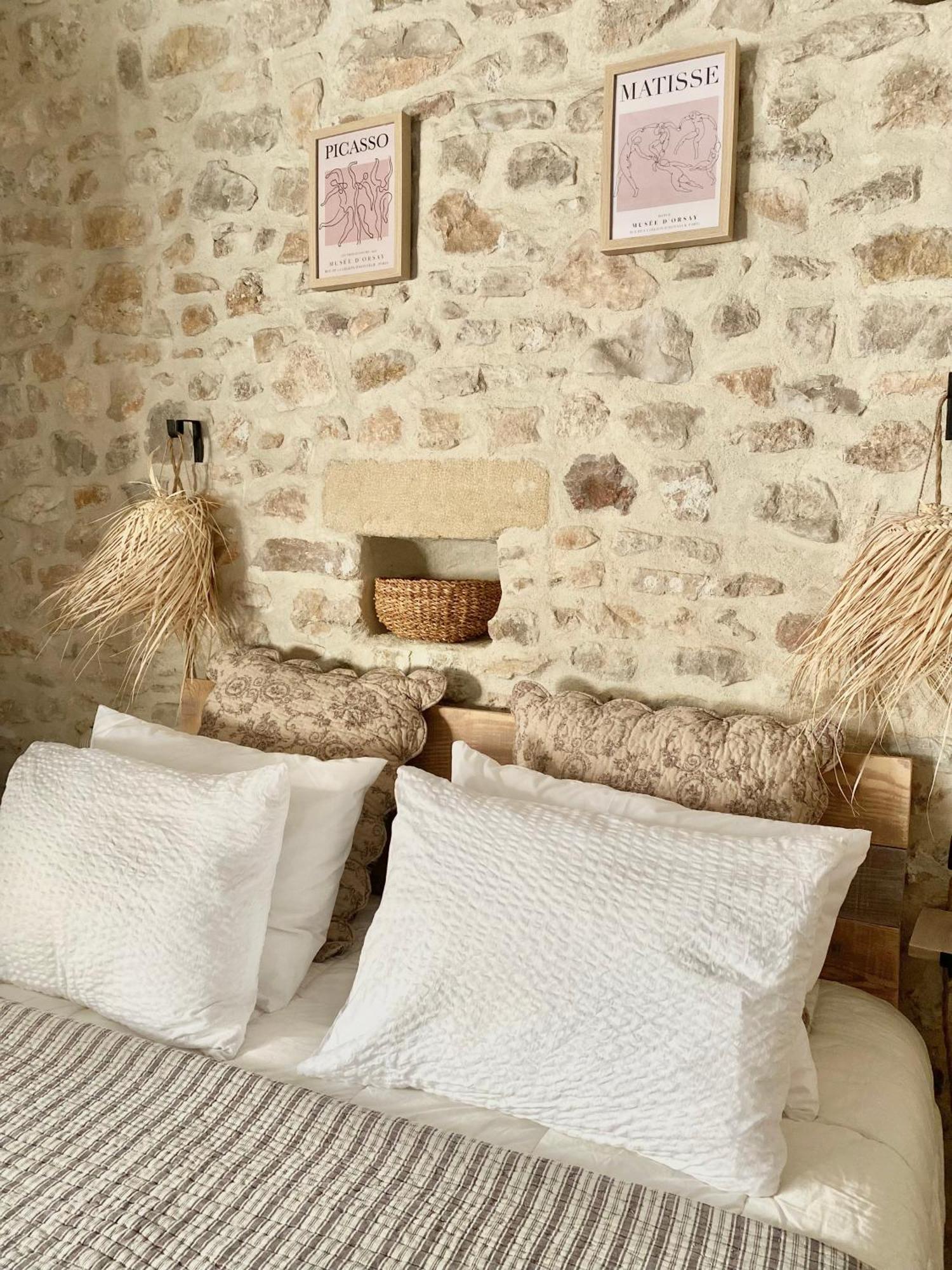 Bed and Breakfast La Dame Jeanne à Fontanes  Extérieur photo
